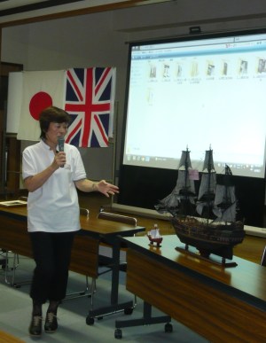 Yoko Ohmori lecturing on the age of fighting sail